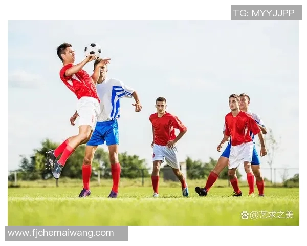 以足球球星小人形象展现绿茵激情与青春活力的精彩瞬间 以足球球星小人形象展现绿茵激情与青春活力的精彩瞬间