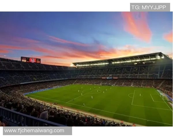 全球顶级足球球星高清壁纸合集展现绿茵场激情与荣耀 全球顶级足球球星高清壁纸合集展现绿茵场激情与荣耀