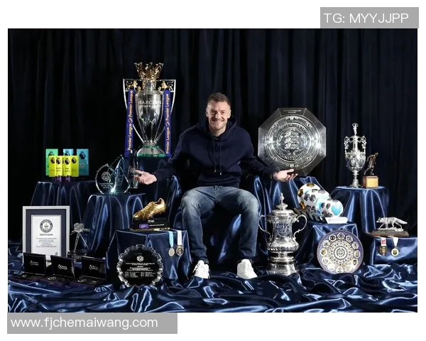 足球外号与球星传奇:揭秘世界顶级球员背后的绰号与故事